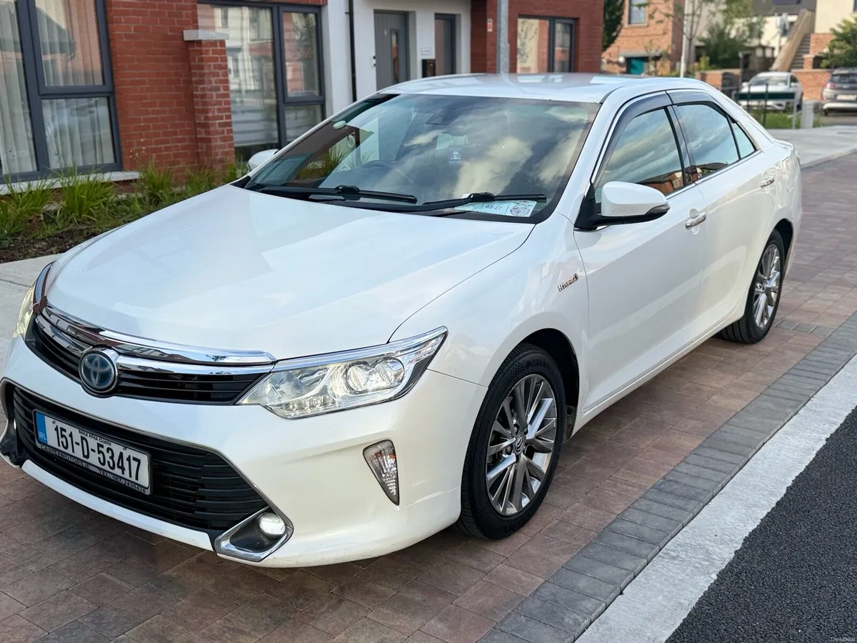2015 Toyota Camry Petrol Hybrid Automatic, New Nct - Image 2