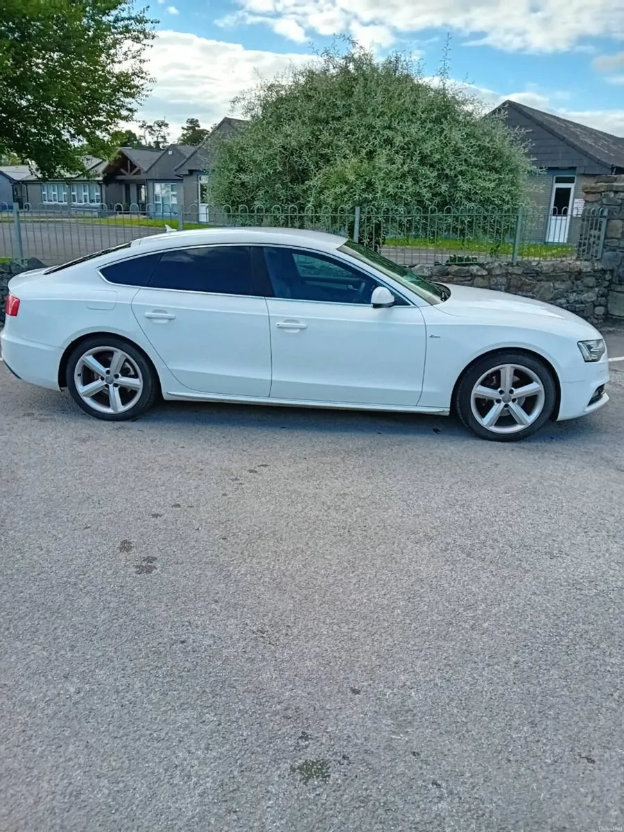 Audi A5 - Image 2