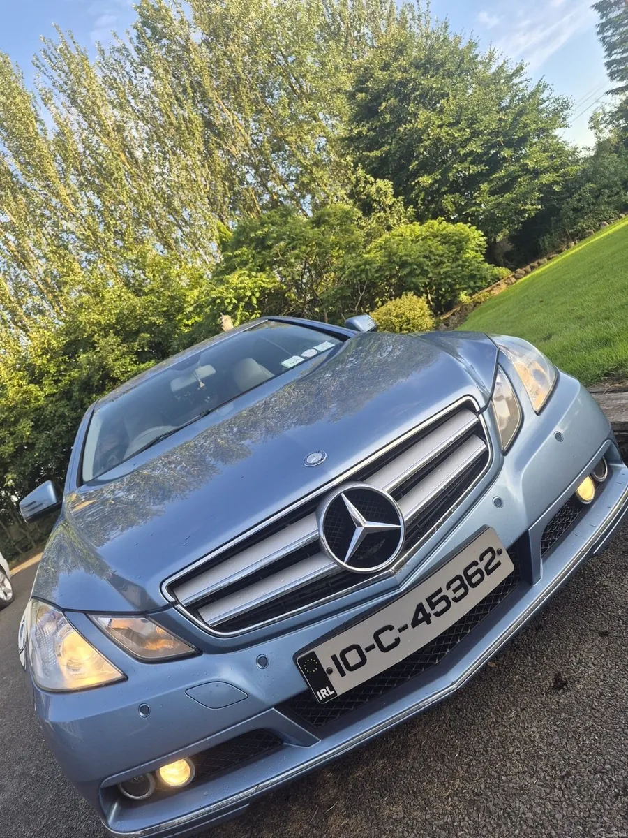 Mercedes - Image 1