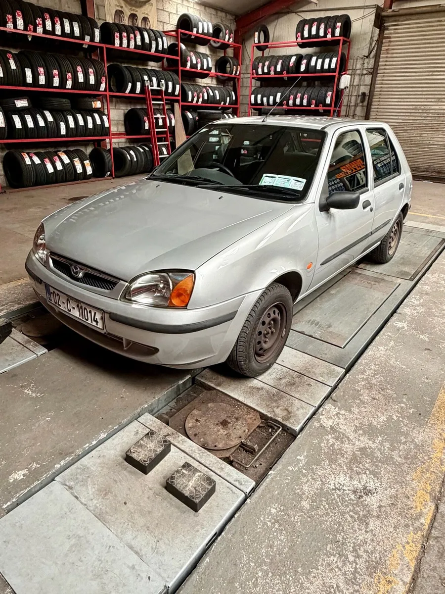 Mazda 121 - Image 2