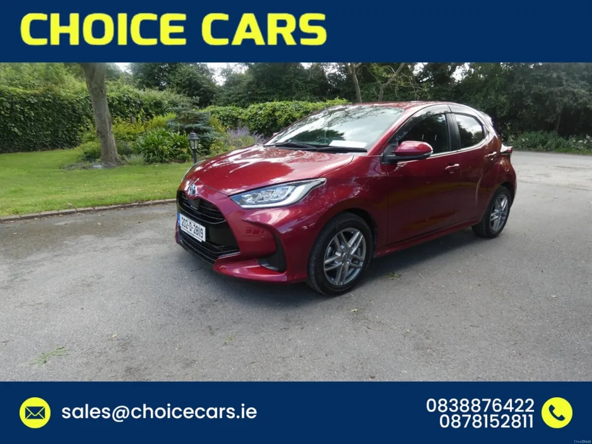 Toyota Yaris 1.5 AUTO HYBRID - Image 2