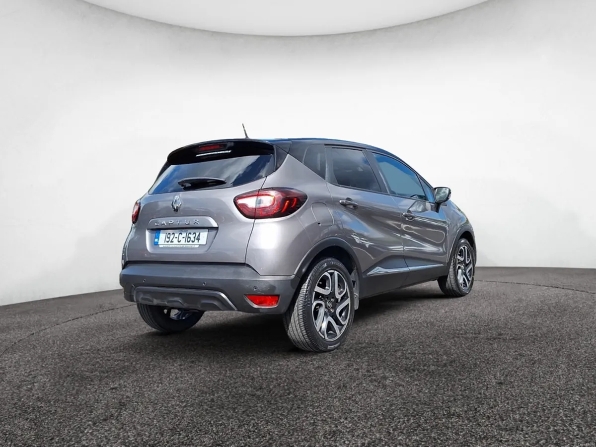 Renault Captur ICONIC DCI 90 MY MY18 5DR - Image 5