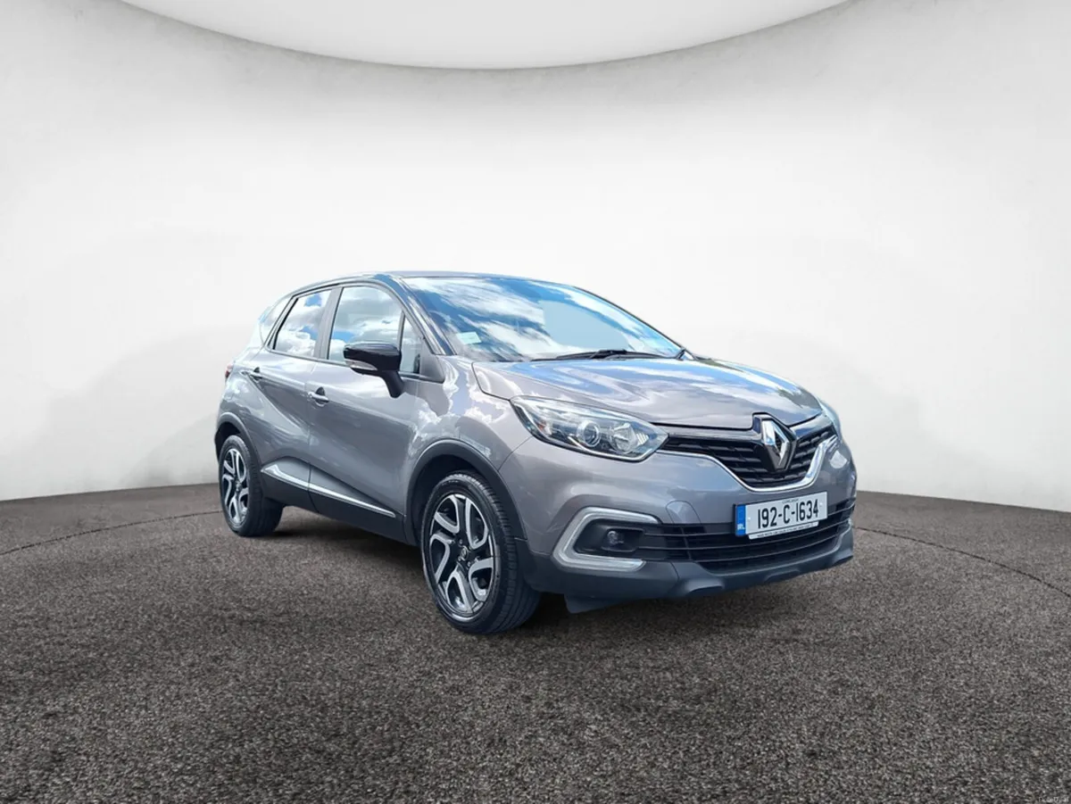 Renault Captur ICONIC DCI 90 MY MY18 5DR - Image 2