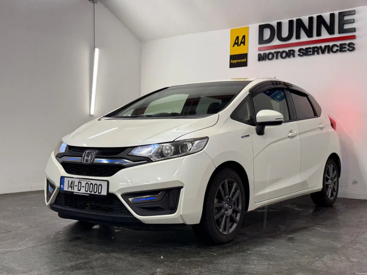 Honda Fit **L PACKAGE**16"ANTHRACITE ALLOY WHEELS* - Image 4