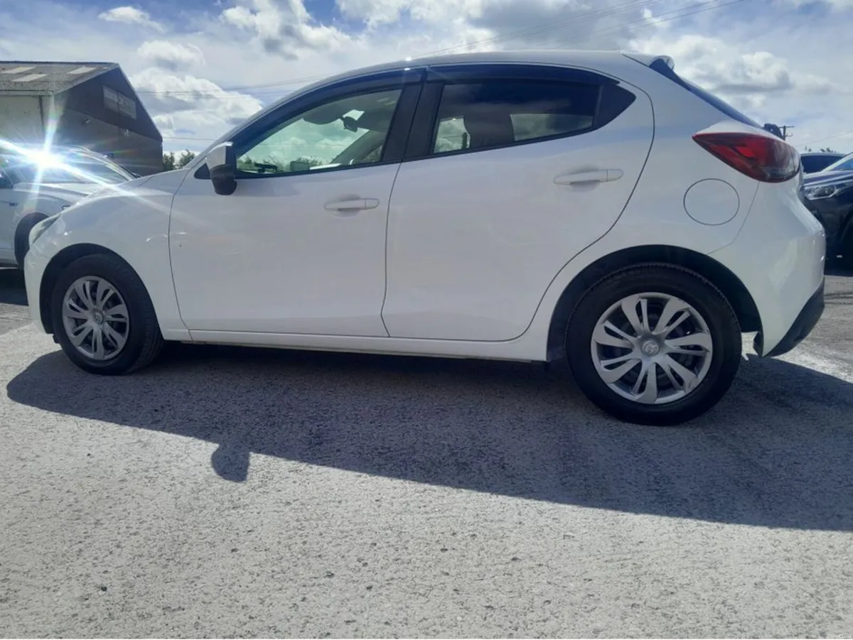Mazda Mazda2 1.3 AUTOMATIC Portlaoise - Image 4