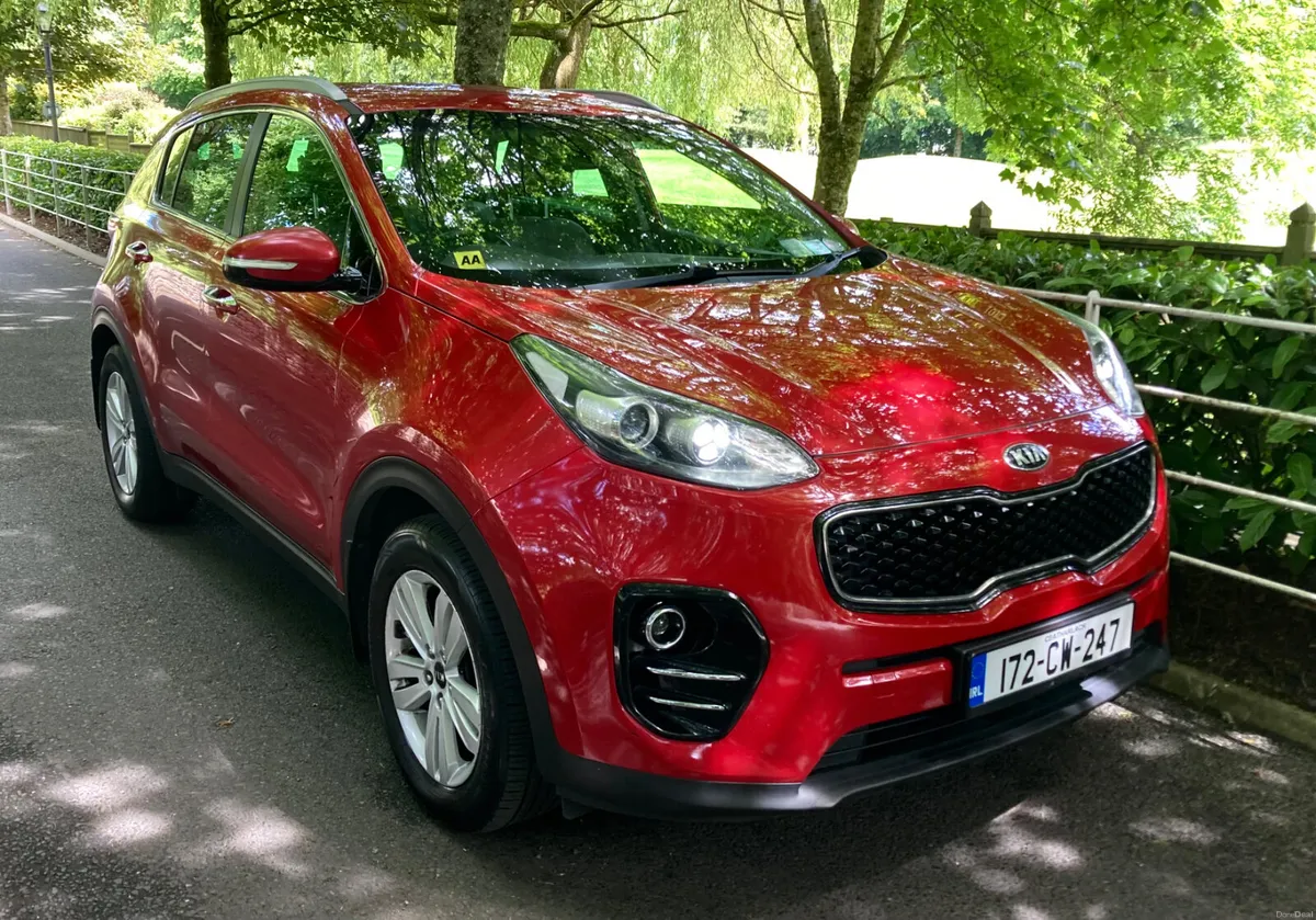 Kia Sportage 1.7 PLATINUM EDITION Leather Interior - Image 4