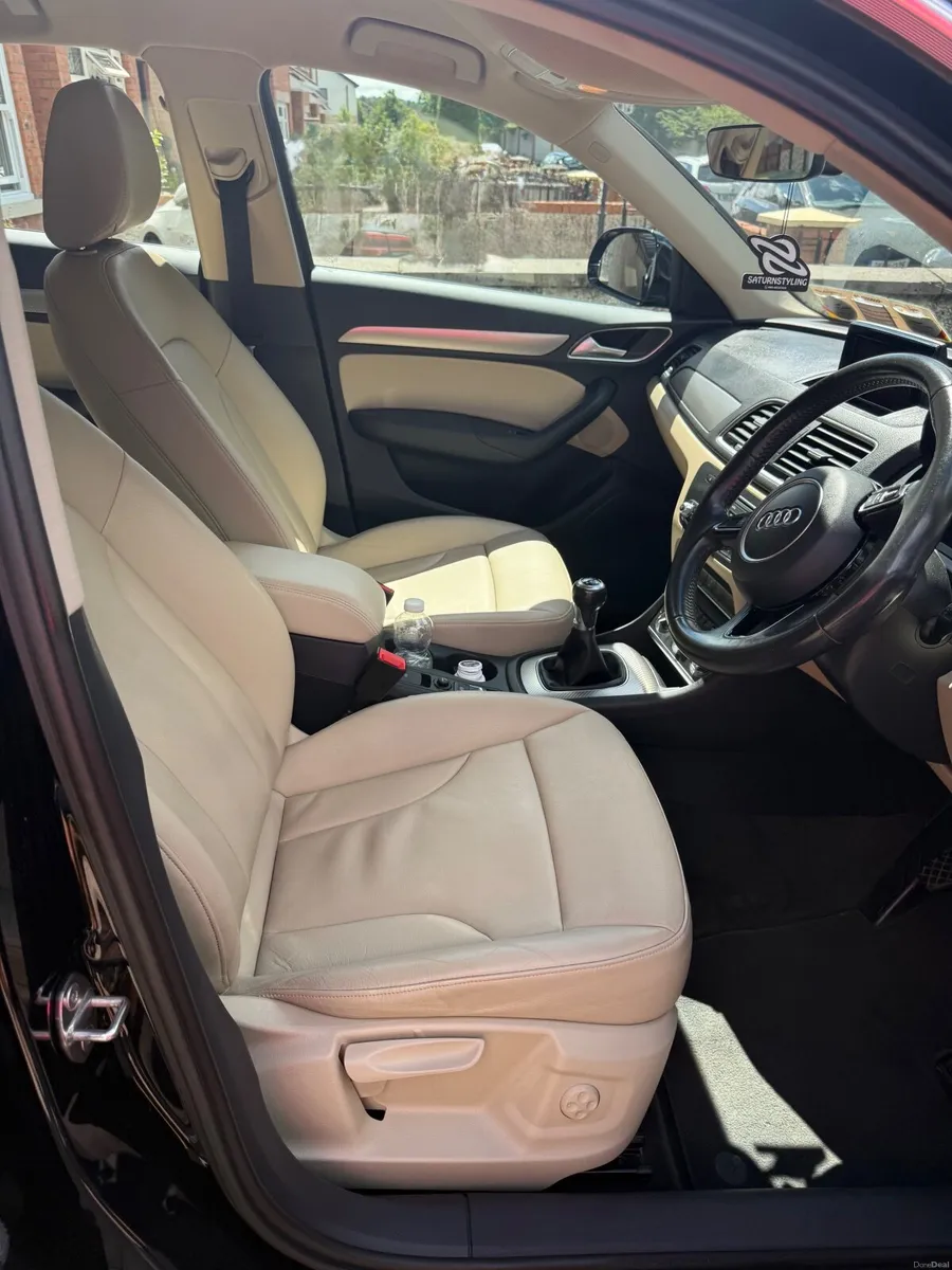 Audi Q3 2018 - Image 3