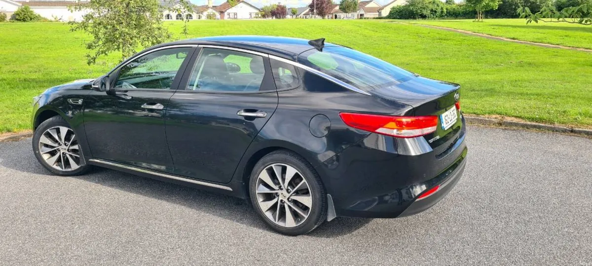 Kia Optima - Image 4