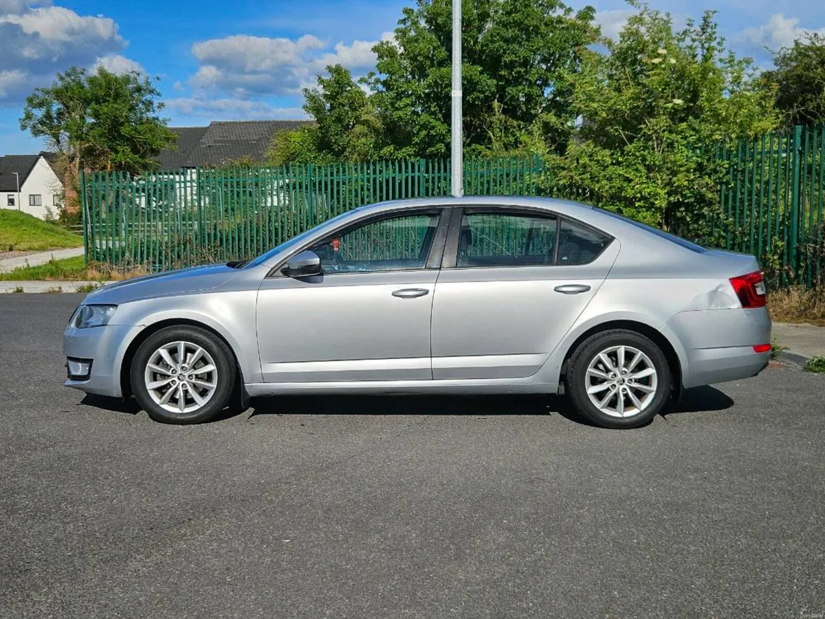 2014 Skoda Octavia Automatic , new nct - Image 6