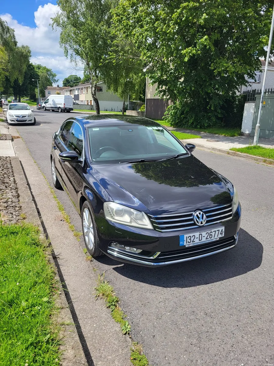 Volkswagen Passat - Image 1