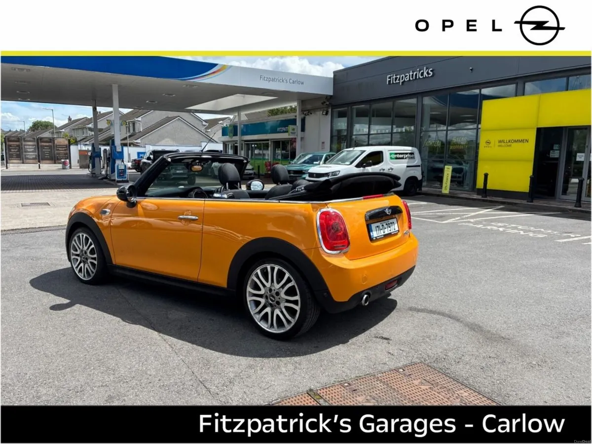 Mini Cooper Cooper D Convertible - Image 5