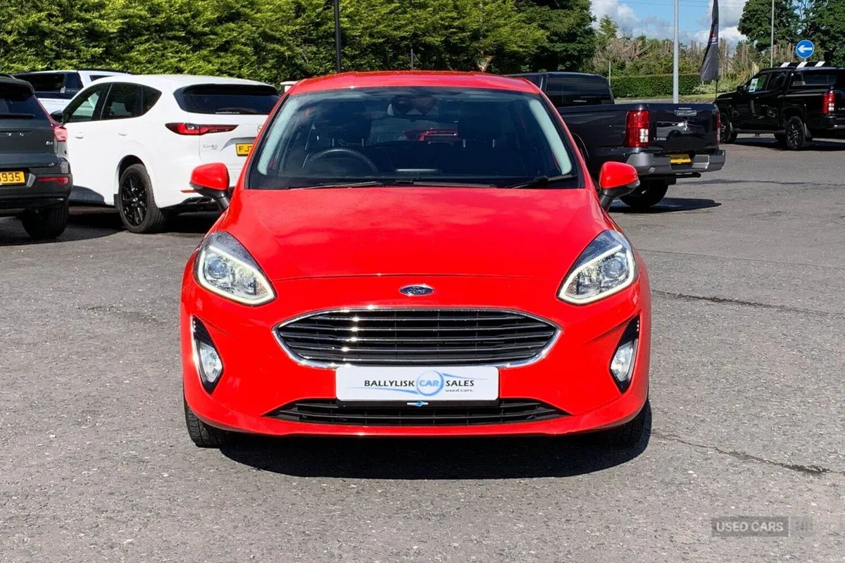 Ford Fiesta 1.1 Ti-VCT 85PS Zetec in Race Red with - Image 4