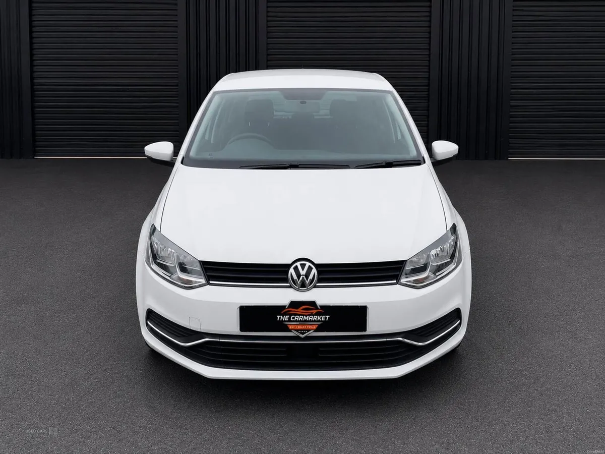 Volkswagen Polo 1.2 TSI Bluemotion Auto 5DR - Image 3