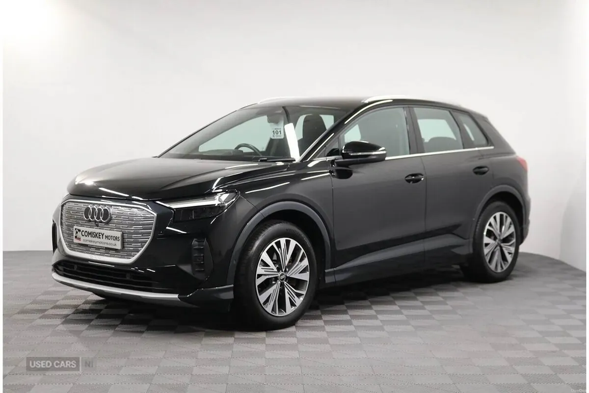 Audi Q4 e-tron Sport - Image 3