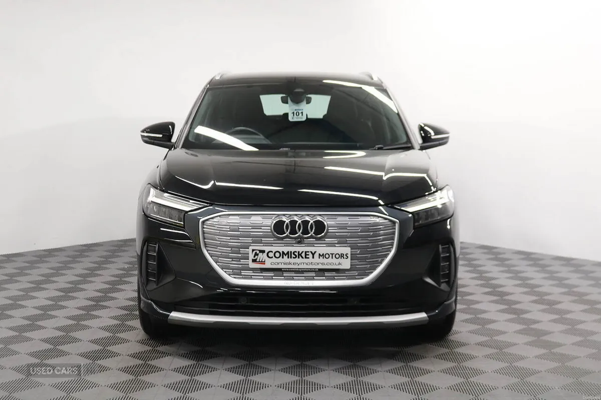 Audi Q4 e-tron Sport - Image 2