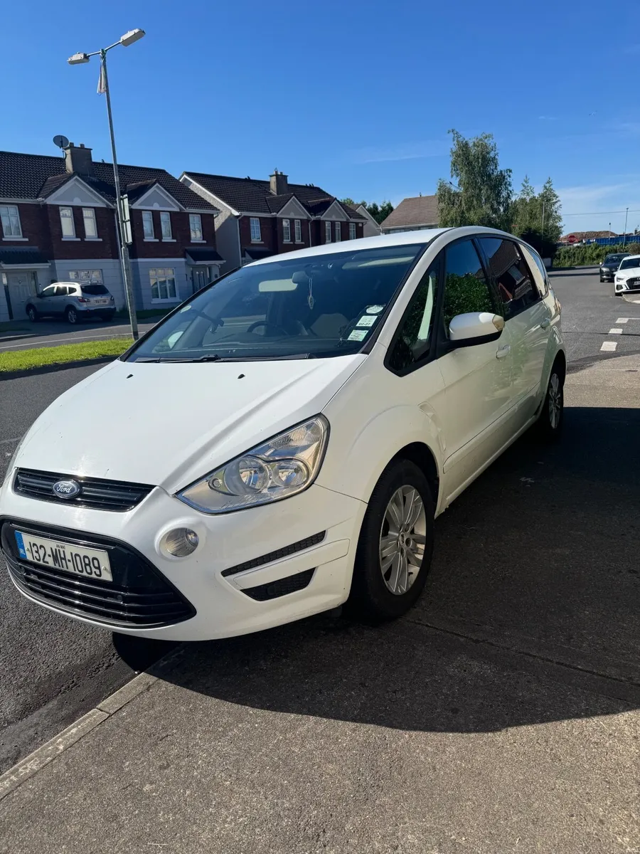 Ford S-Max 2013 - Image 1