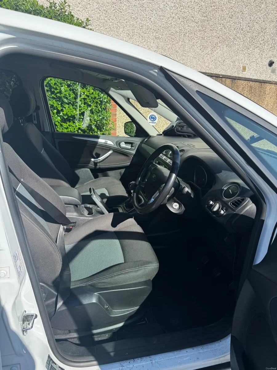 Ford S-Max 2013 - Image 3