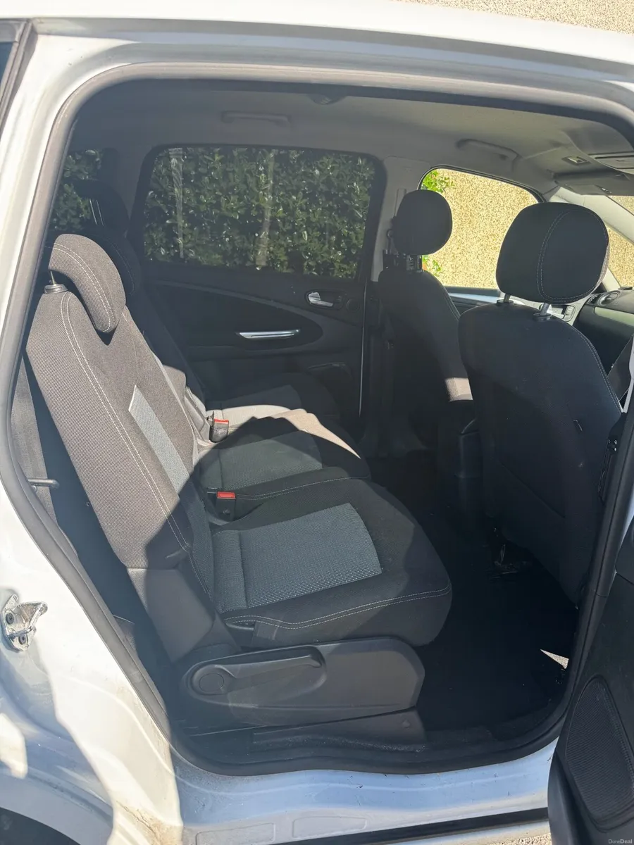 Ford S-Max 2013 - Image 4
