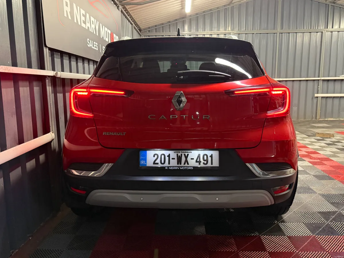 2020 201 Renault Captur Tce 100 S-Edition Manual - Image 2