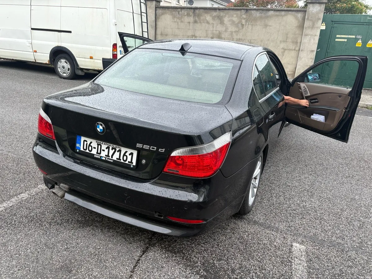 BMW 5 Series automatic great car - Image 5
