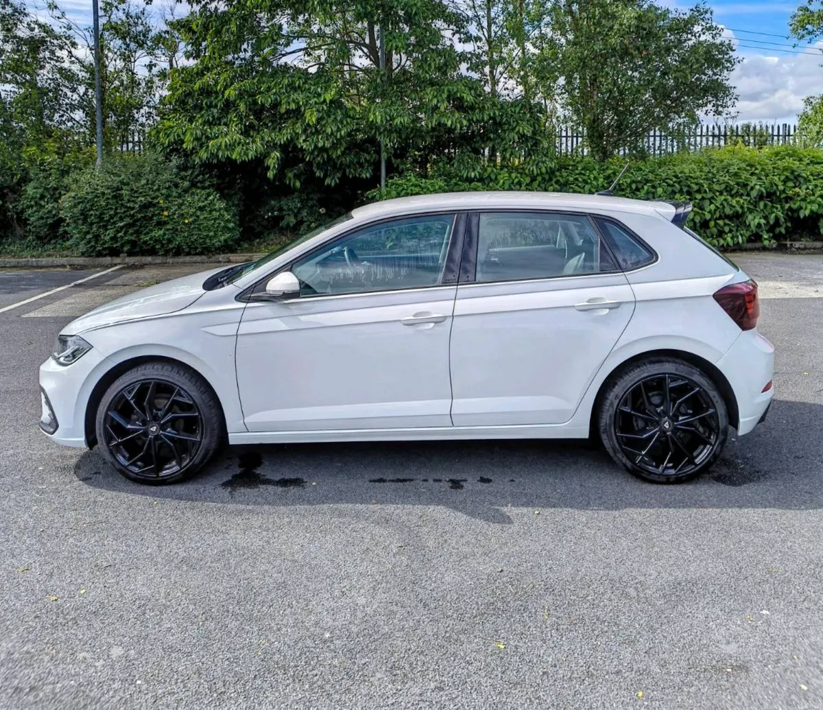 Volkswagen Polo Life 2022 1.0TSI 95BHP - Image 4