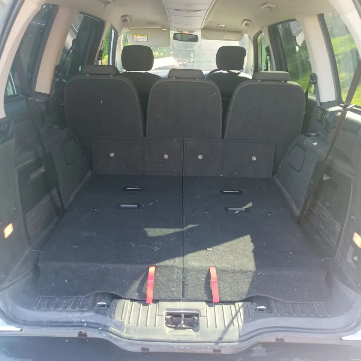 Ford Galaxy 2015 - Image 4