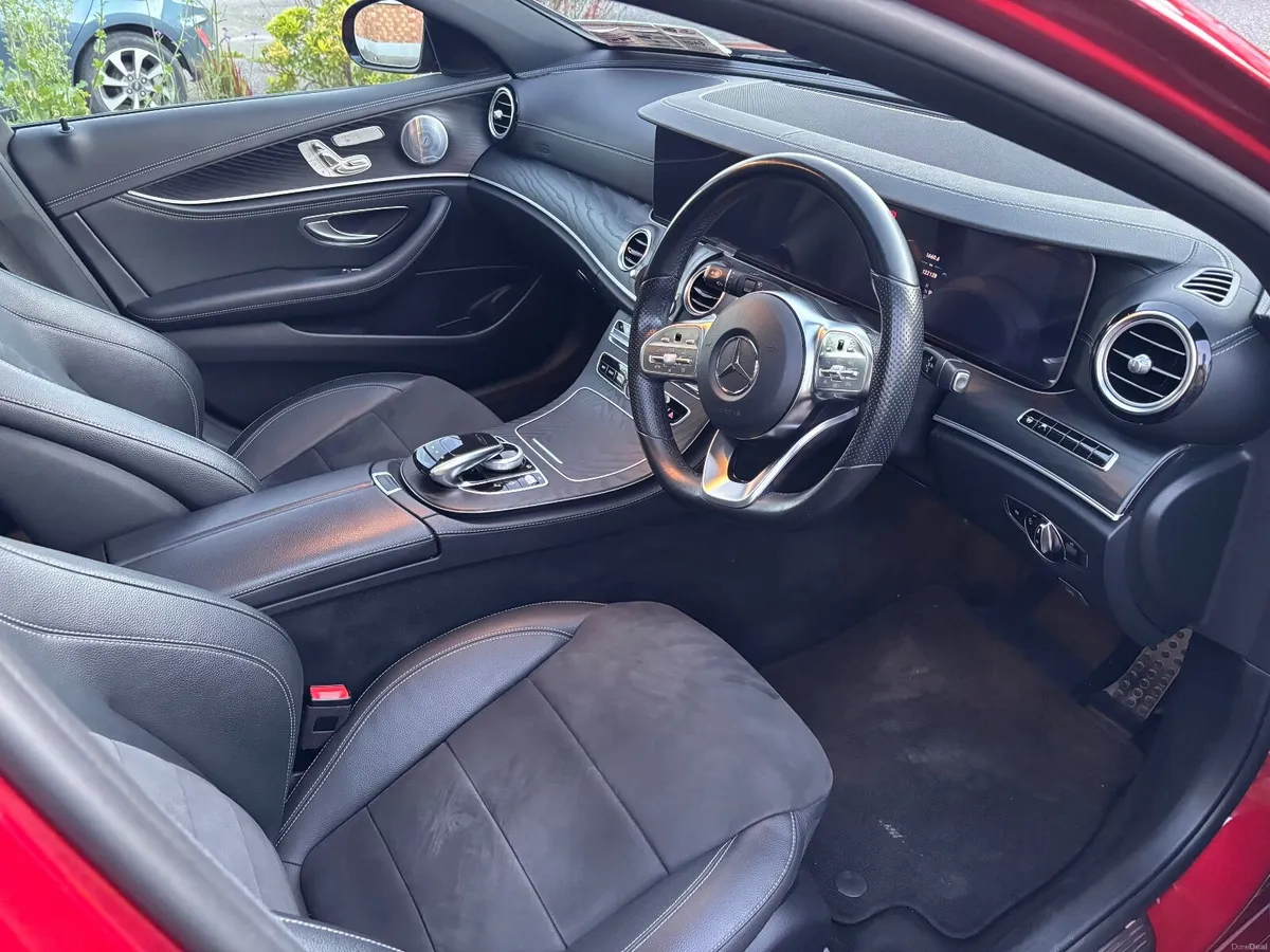 Mercedes-Benz E-Class 2020 - Image 2
