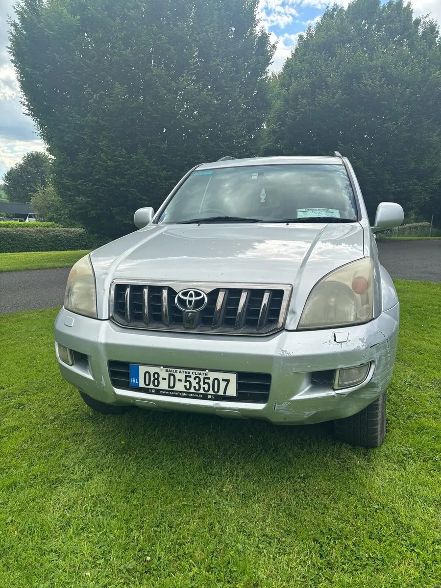 2008 3 litre 5 seater Toyota Landcruiser - Image 4