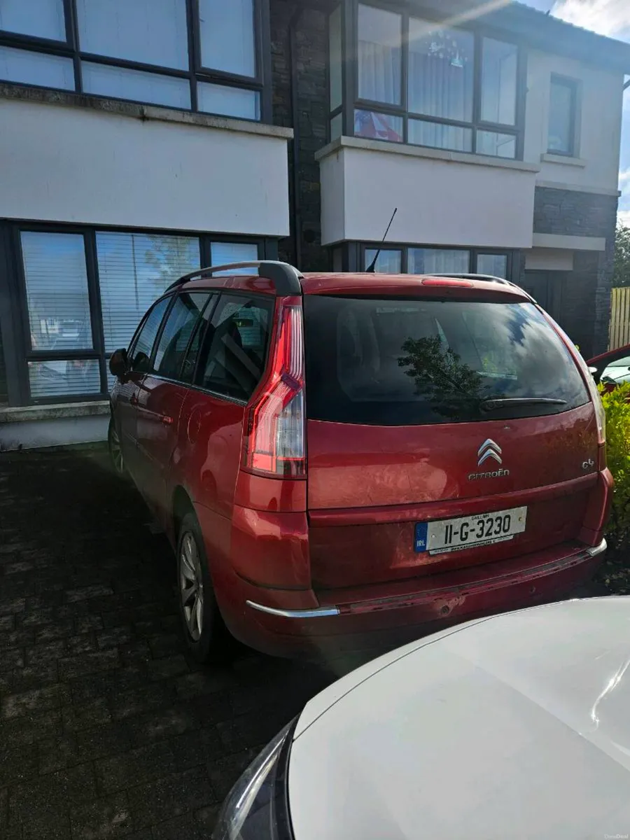 Citroen C4 Picasso 2011 - Image 1