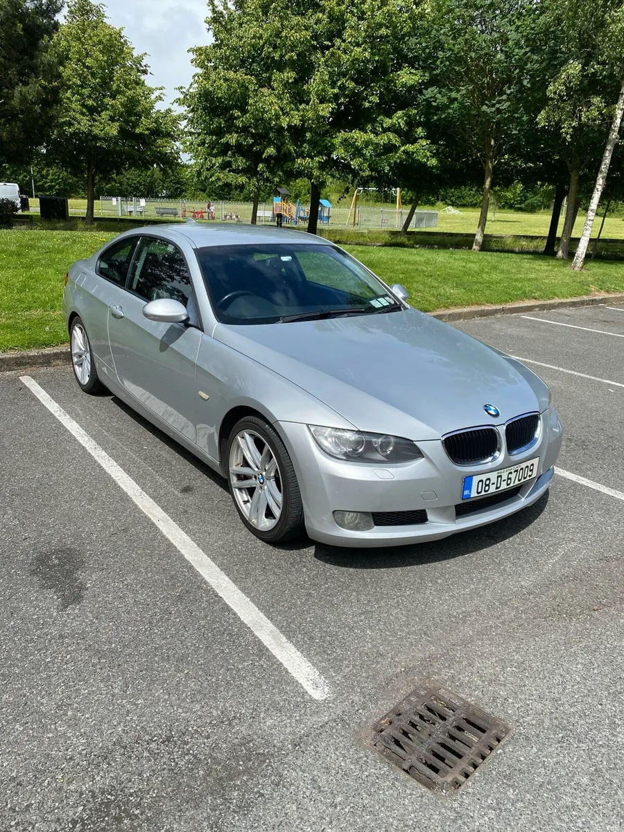 BMW E92 320i | AUTOMATIC | FRESH NCT 01/27 - Image 2