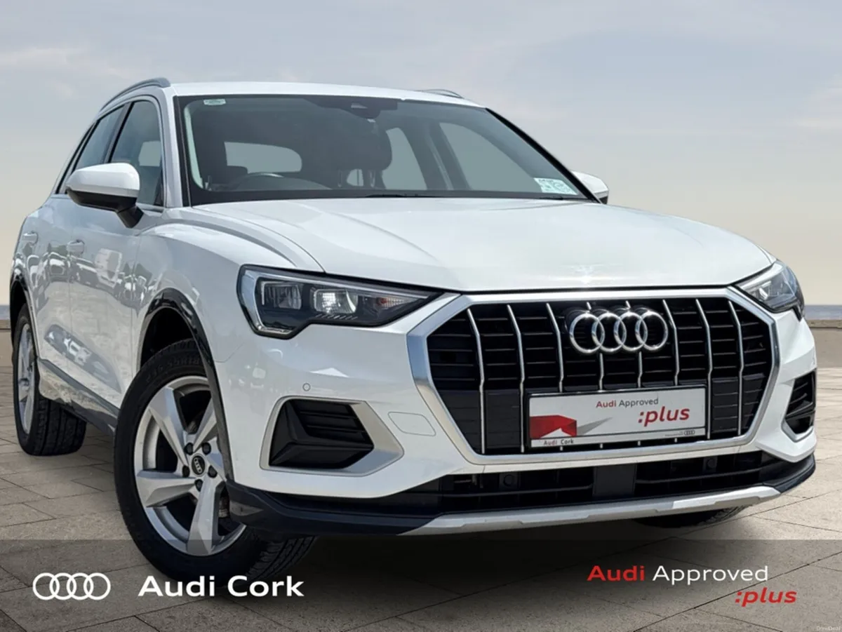 Audi Q3 2.0 35TDI SE AUTOMATIC WITH HEATED SEATS A - Image 1