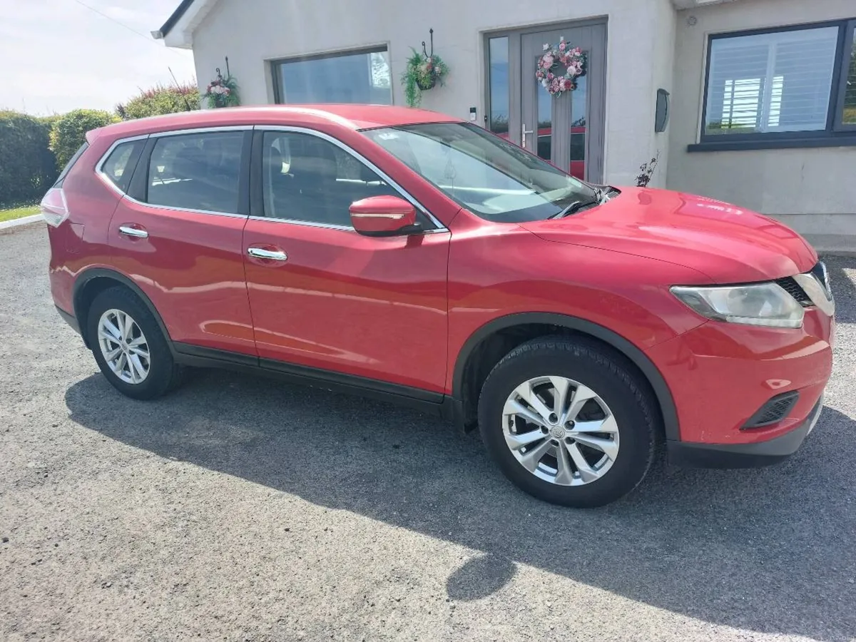 Nissan X-trail 7 seater 2016 - Image 1