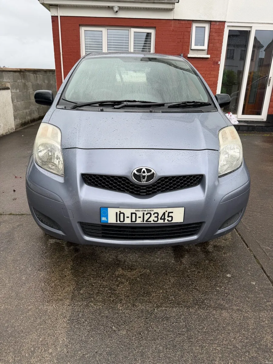 Toyota Yaris - Image 2