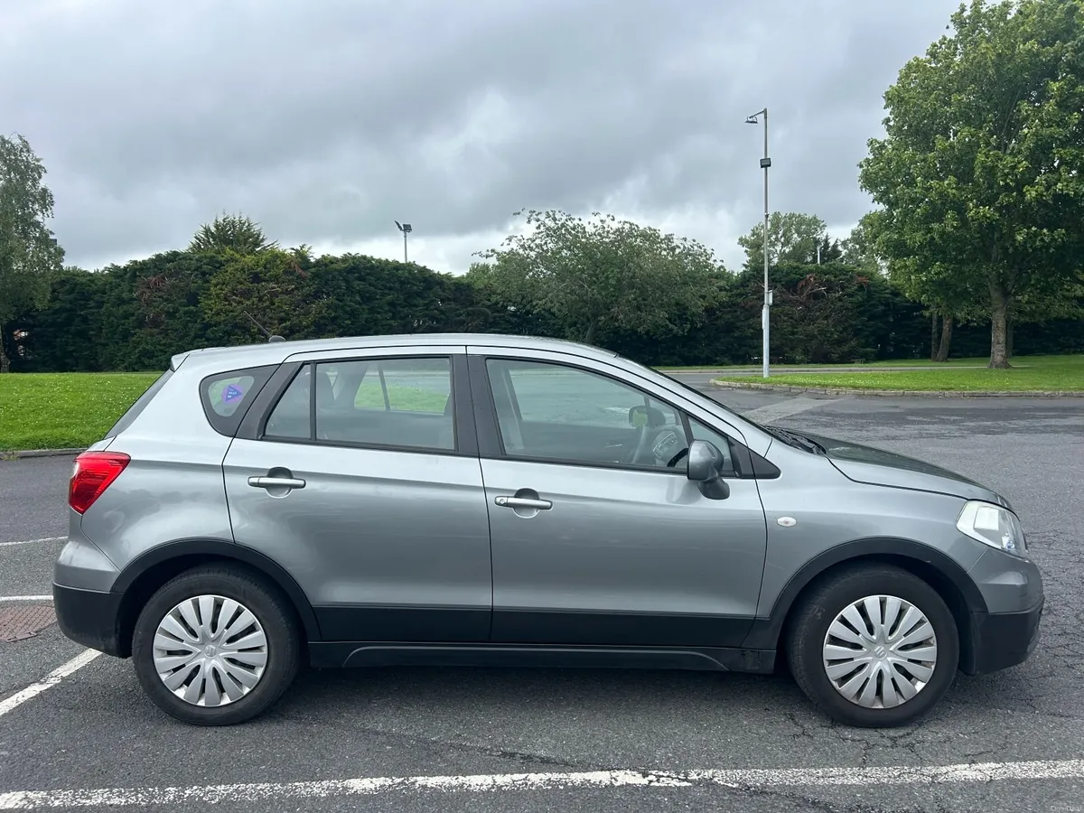 Suzuki SX4 S-Cross 2014 - Image 1