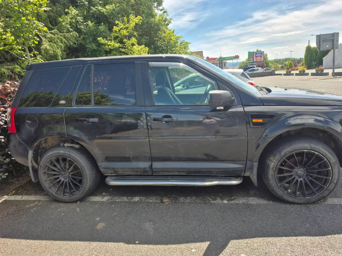 Landrover Freelander 2 - Image 2