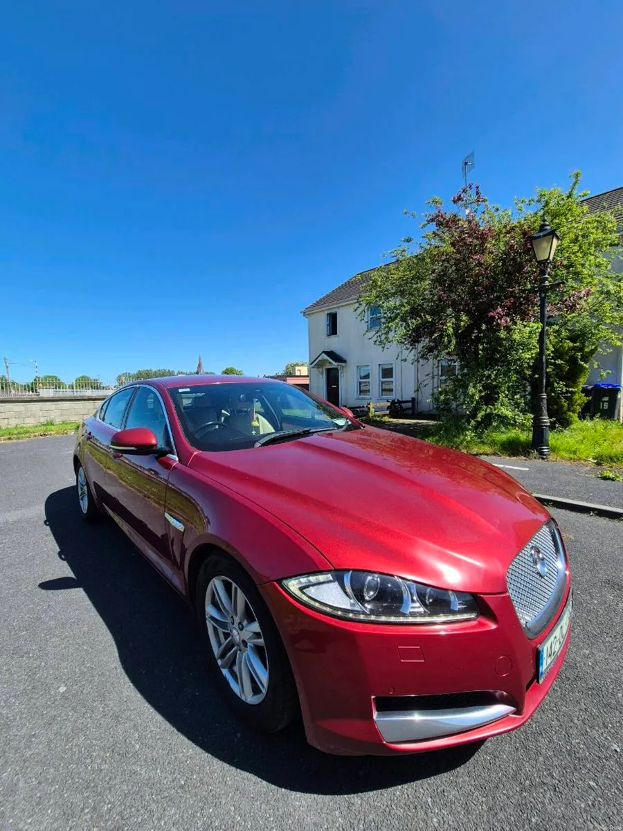 Jaguar XF - Image 3