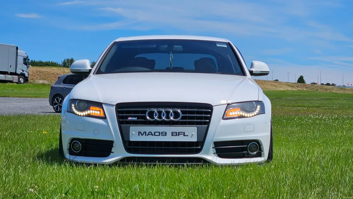 Audi A4 - Image 6