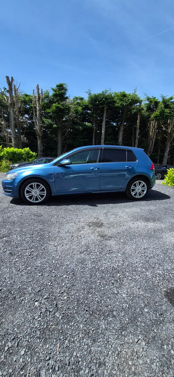 VOLKSWAGEN GOLF 1.2 AUTOMATIC  2015 - Image 5