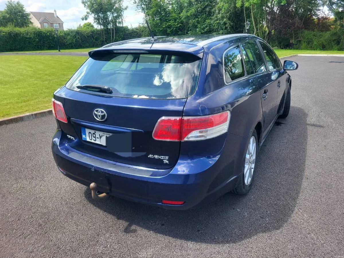 Toyota avensis - Image 3