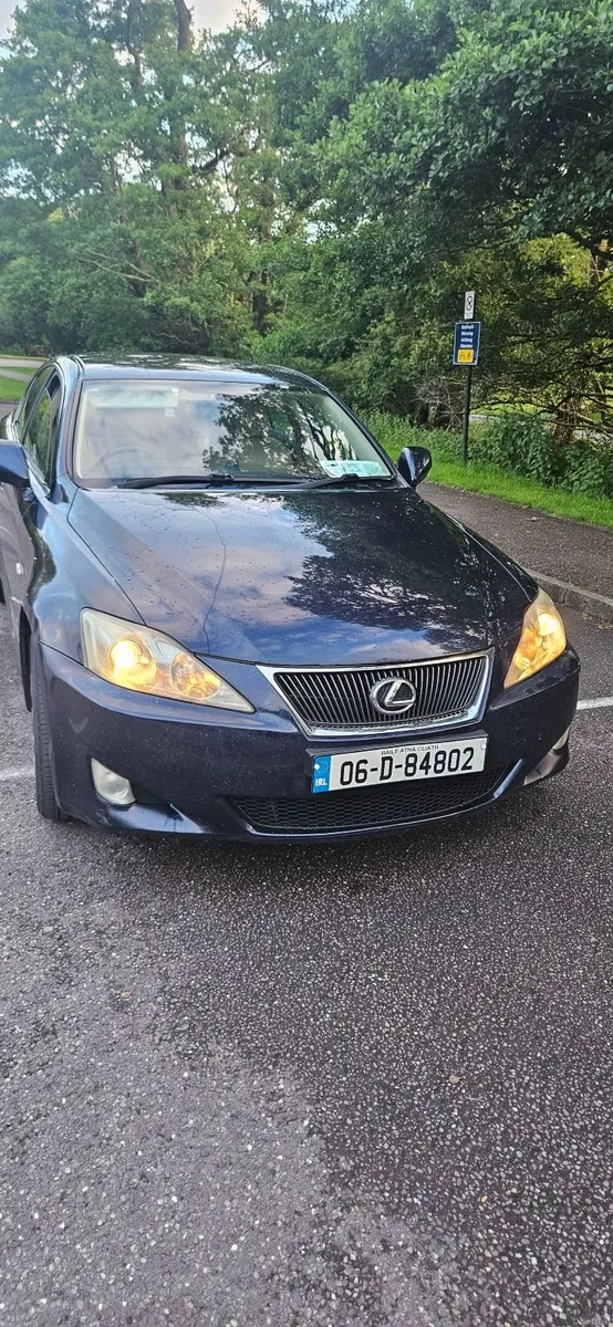 Lexus IS 2006 - Image 1