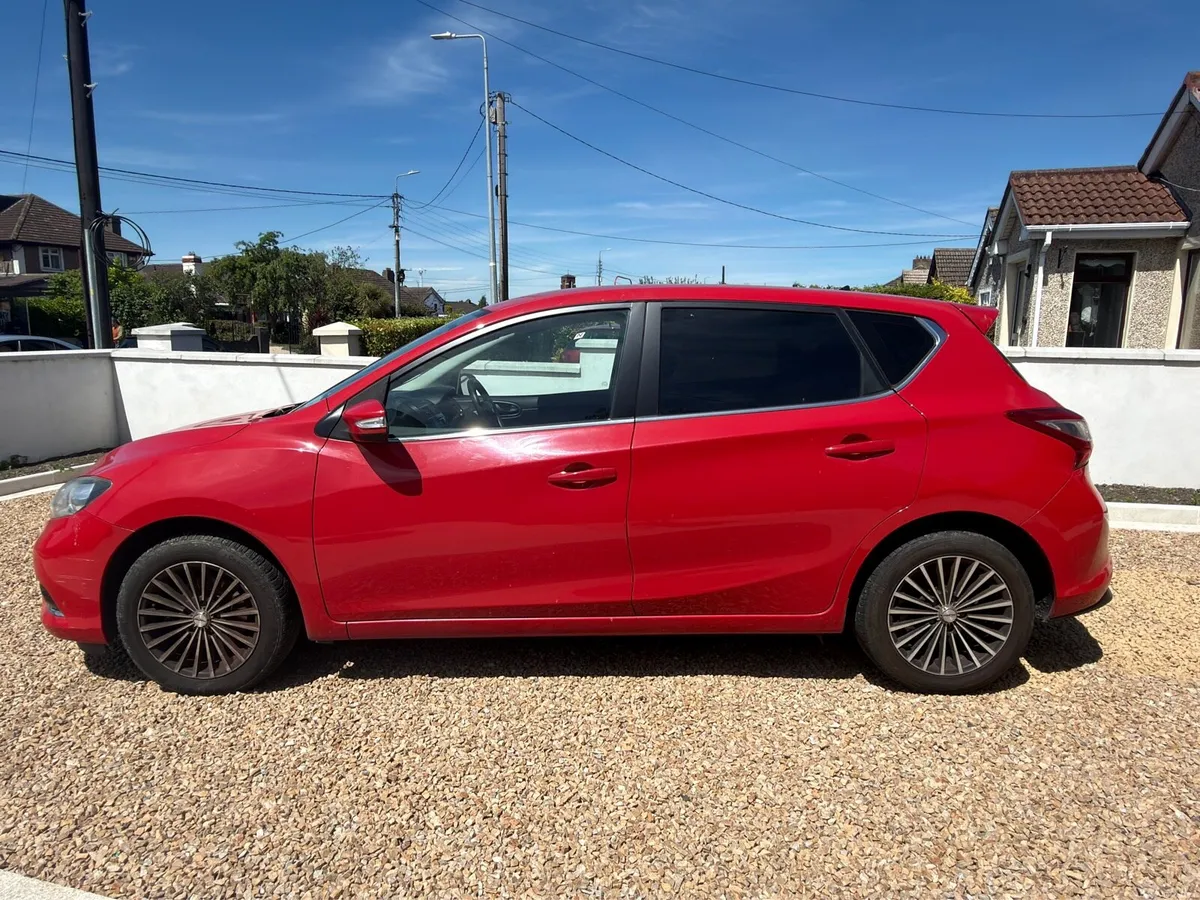 Nissan Pulsar 2015 - Image 3