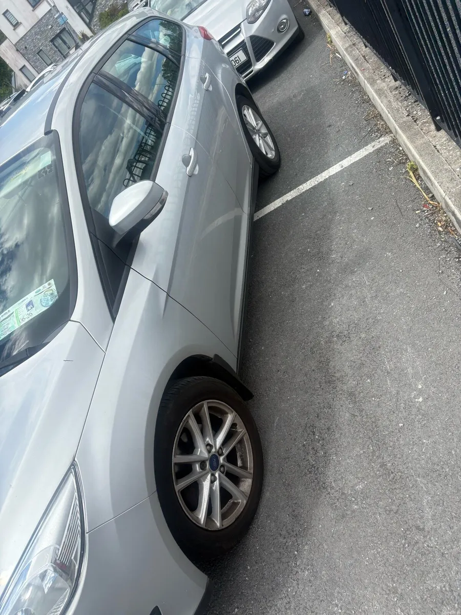 Car - Image 4