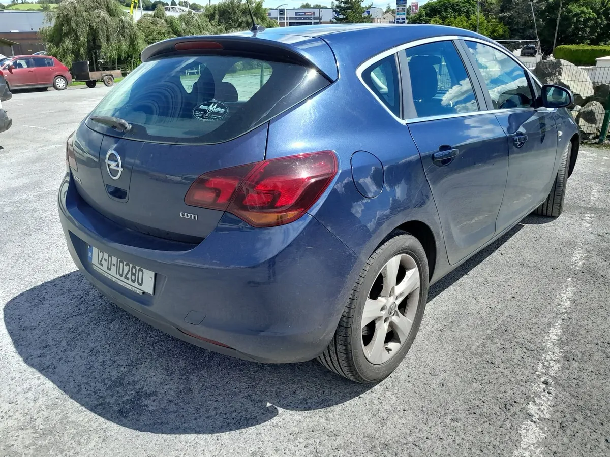 2012 Opel Astra  sri 1,7 diesel  low km €2000 - Image 2