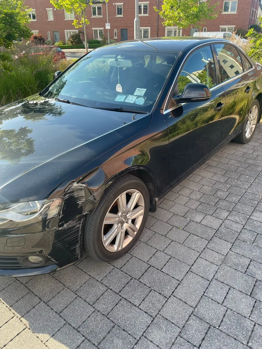 2009 Audi A4 Auto - Spares or Repairs - NO TAX/NCT - Image 4