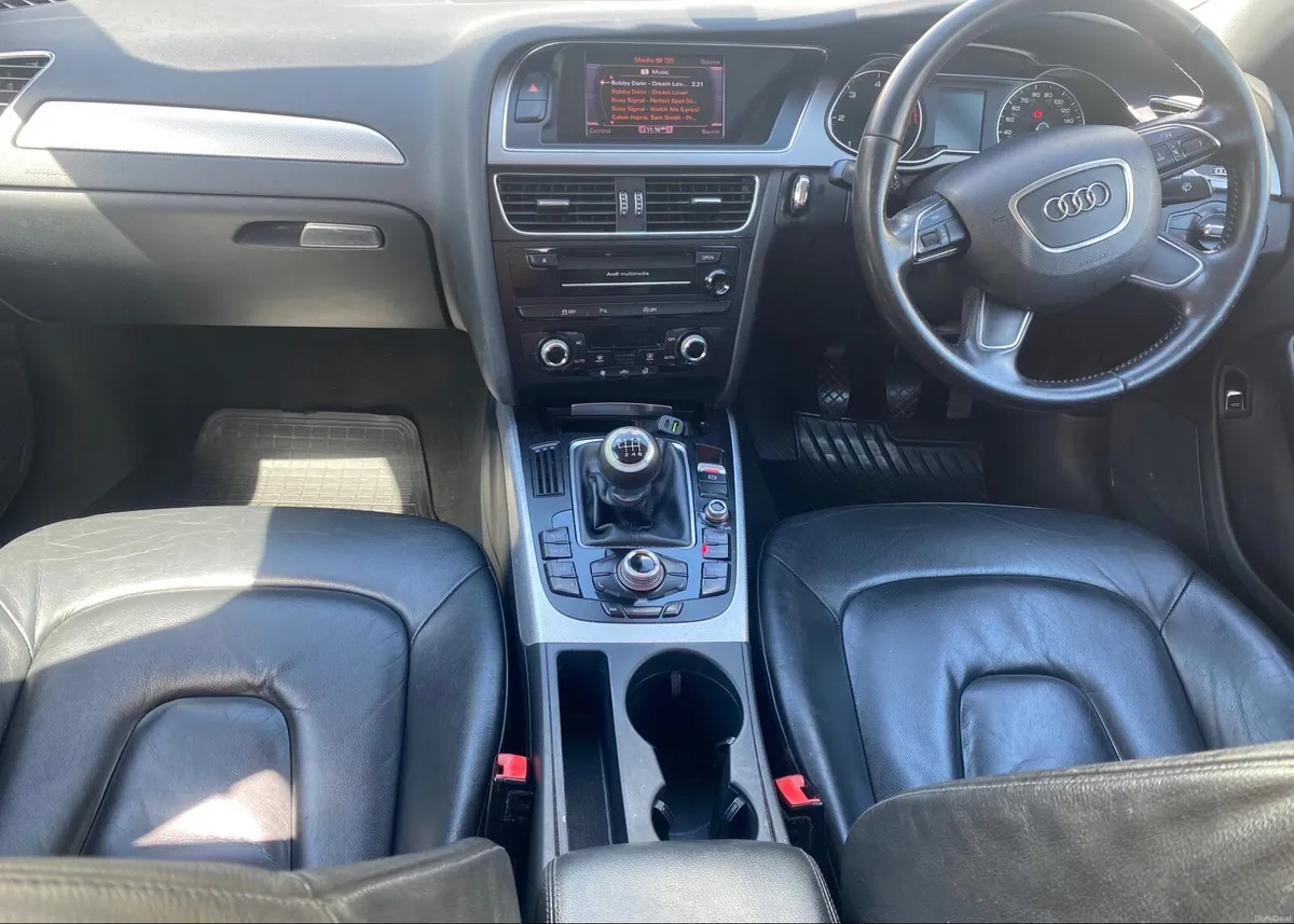 Car - Image 3