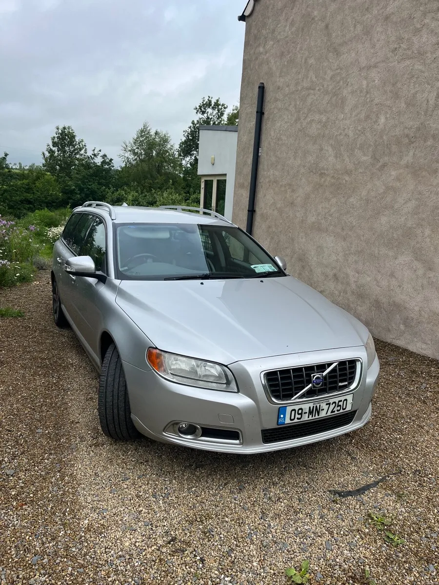 Volvo V70 2009 - Image 3