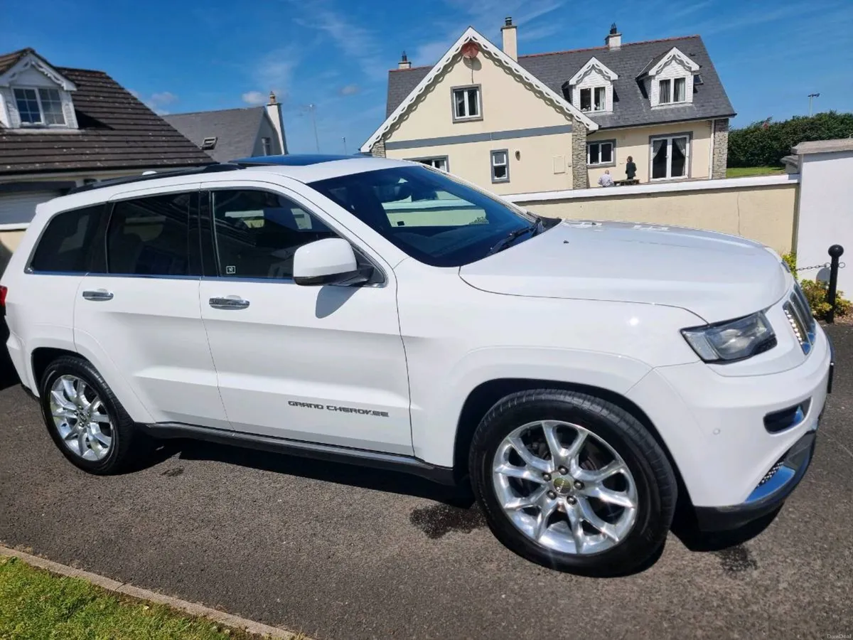 162 Jeep Grand Cherokee Summit + - Image 2