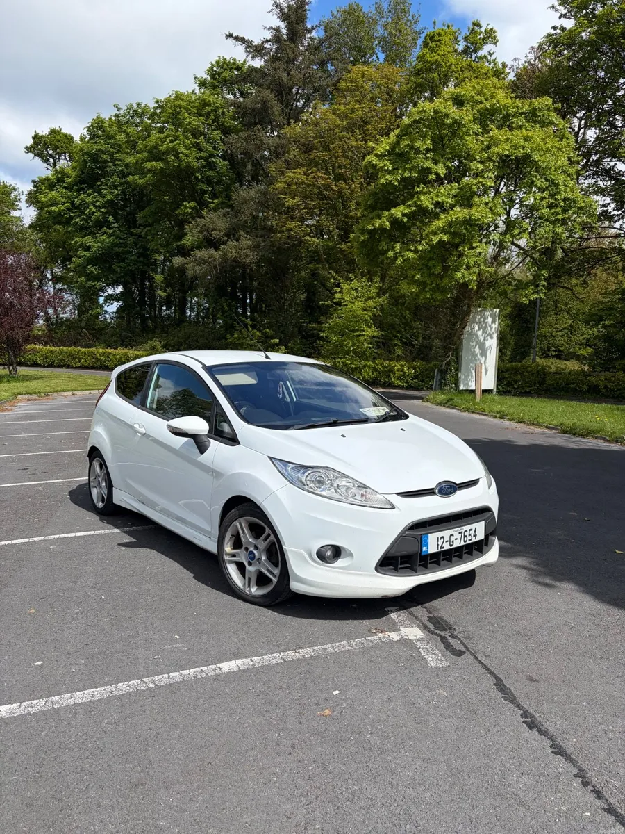 Ford Fiesta 2012 1.6L TDCI Zetec S - Image 1