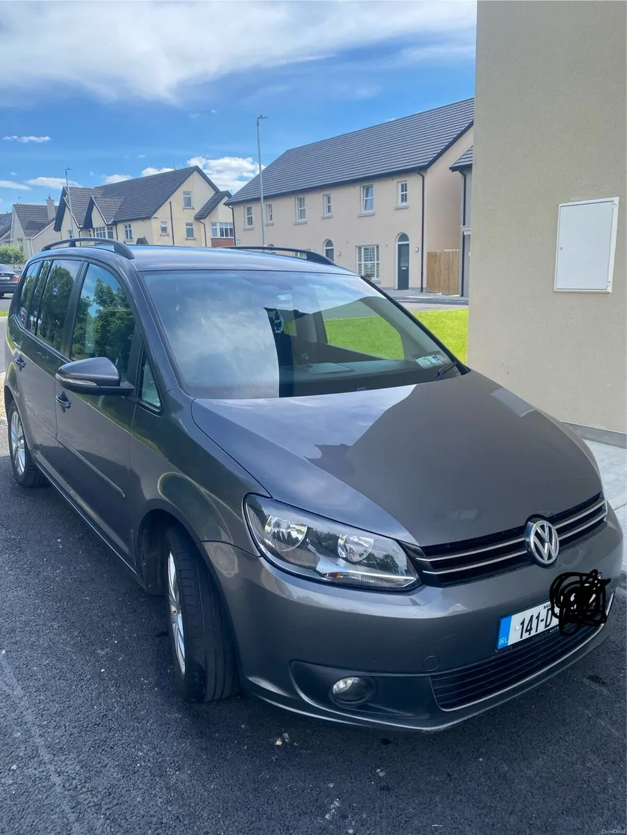VW Touran TDI Bluemotion - Image 1