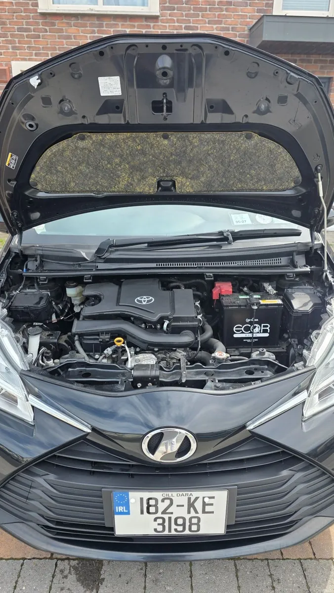 2018 Toyota-Vitz, AUTO 1.0L, 2Yrs NCT, LOW MILAGE - Image 4